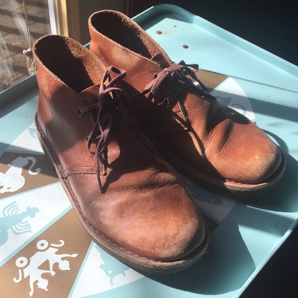 Clarks desert boots, size 34 - Picture 2 of 4